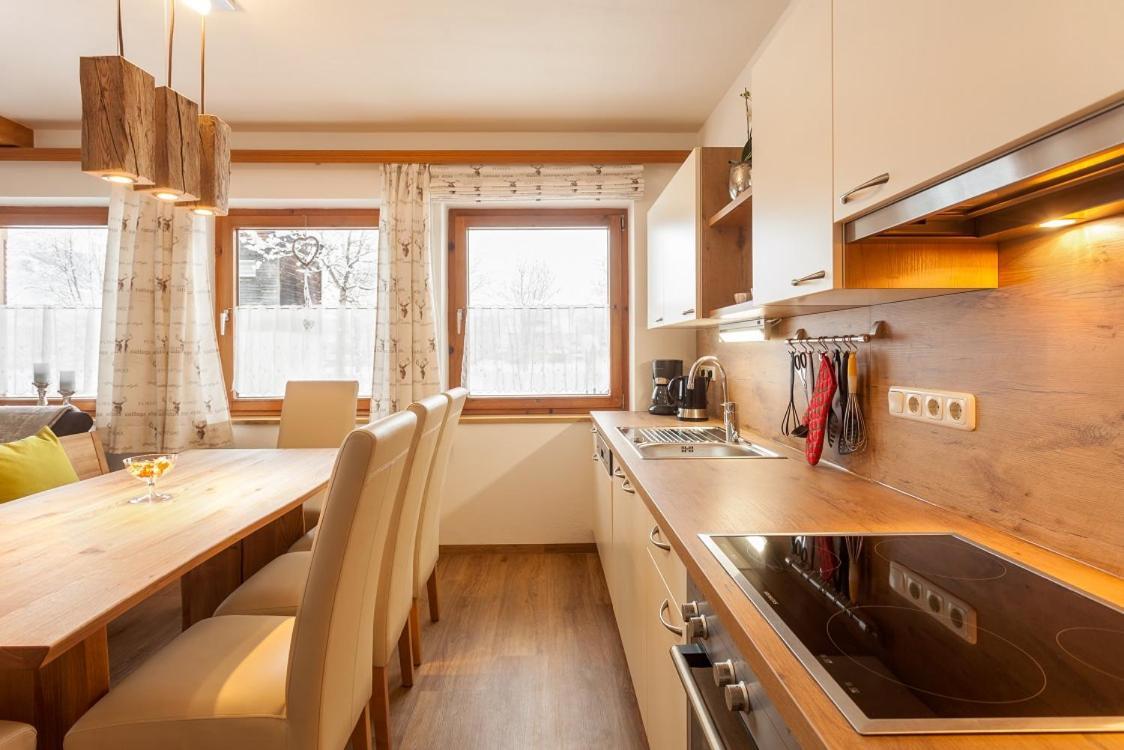 Holiday Im Gaestehaus Warter In Altenmarkt Altenmarkt im Pongau Eksteriør billede